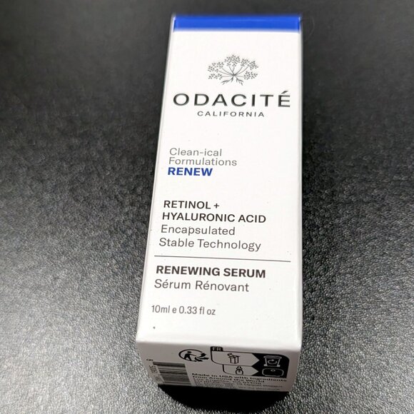 NEW Odacité Retinol + Hyaluronic Acid Renewing Serum, 10mL - Picture 2 of 4
